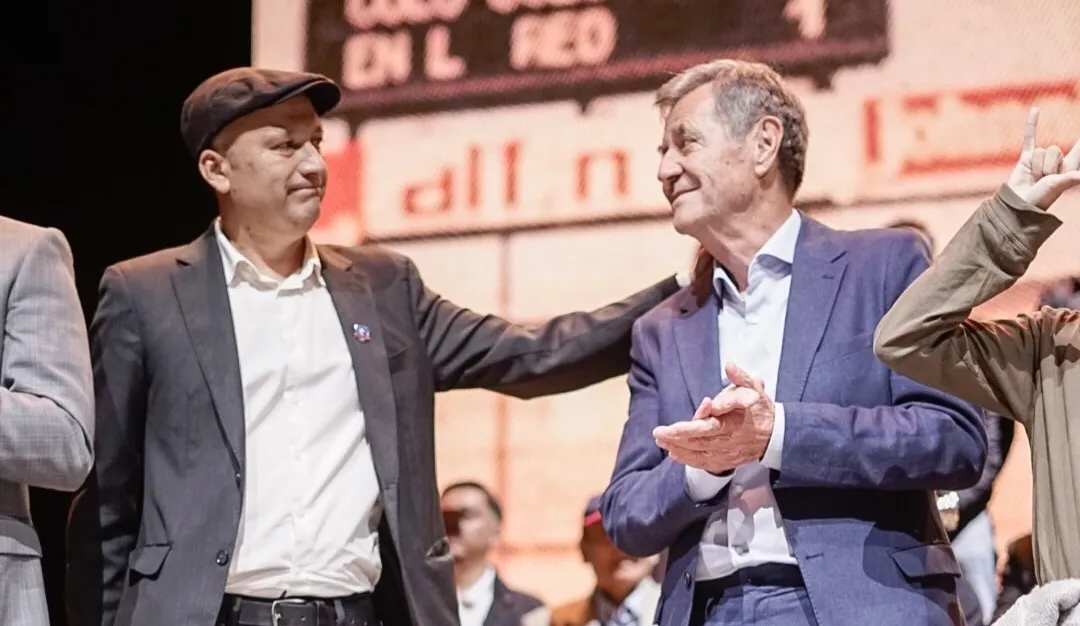Mirko Jozic recibió un hermoso homenaje en el Teatro Caupolicán. 