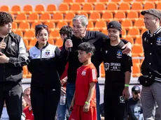 La nueva emoción de Jozic al compartir con niños de Colo Colo