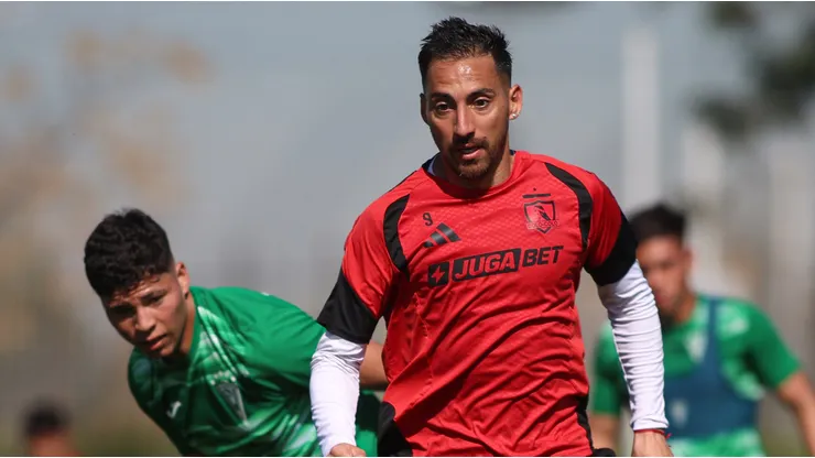 Colo Colo se impone a Wanderers con goles de Correa y Bolados: mira el resumen.