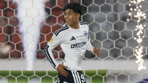 Gedeón Díaz marca su primer gol en Colo Colo para el 1 a 0 ante Audax.