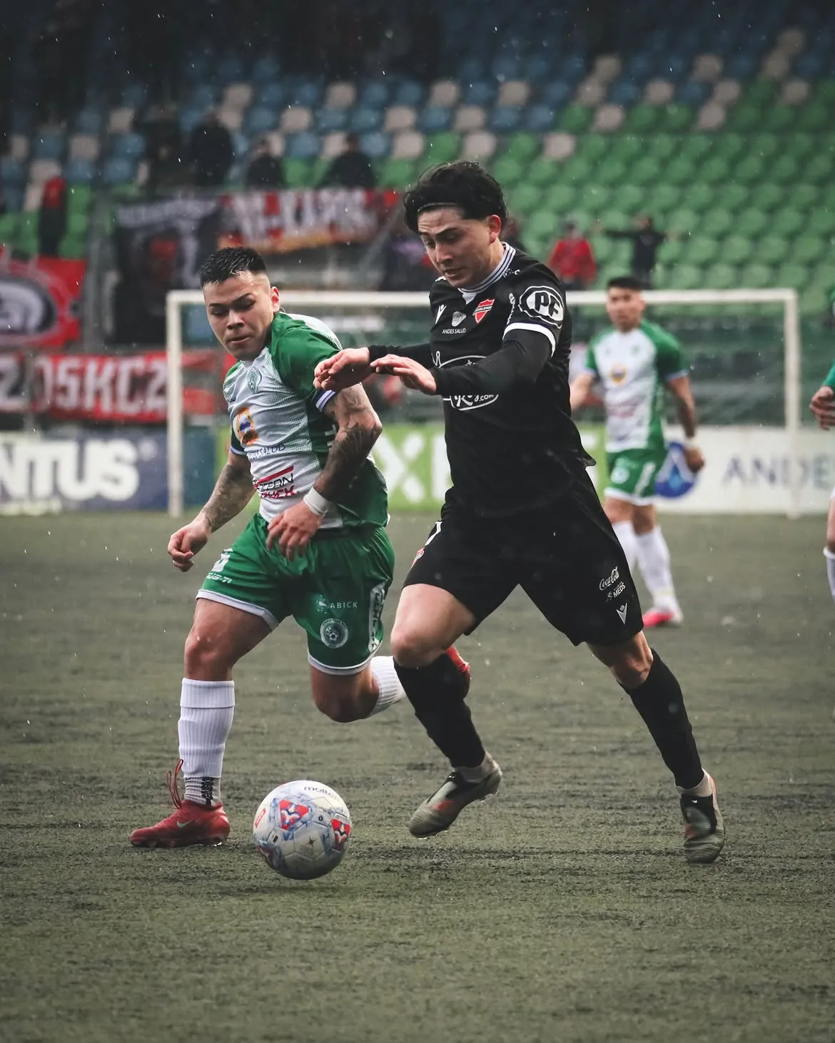Deportes Puerto Montt y Ñublense definirán al rival de Colo Colo.Imagen: Ñublense