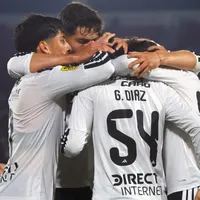 La emotiva fotografía de Gedeón y Cristián Díaz tras el gol de Colo Colo