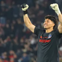 Villanueva celebra su gran actuación en la clasificación de Colo Colo