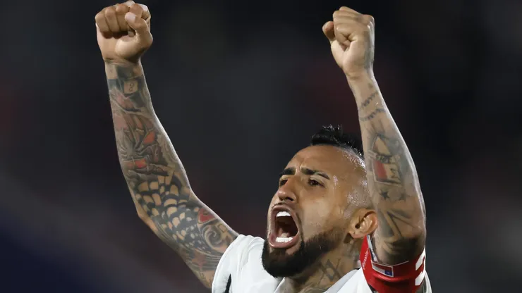 Arturo Vidal destaca la irrupción de los juveniles en Colo Colo.