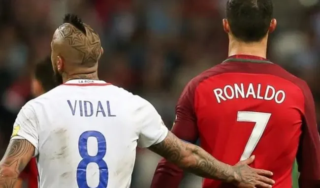 Arturo Vidal reacciona a la polémica renuncia de Cristiano Ronaldo en Portugal.