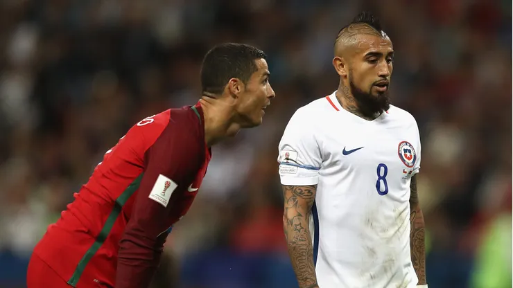 Arturo Vidal reacciona a la salida de Cristiano Ronaldo de Portugal.