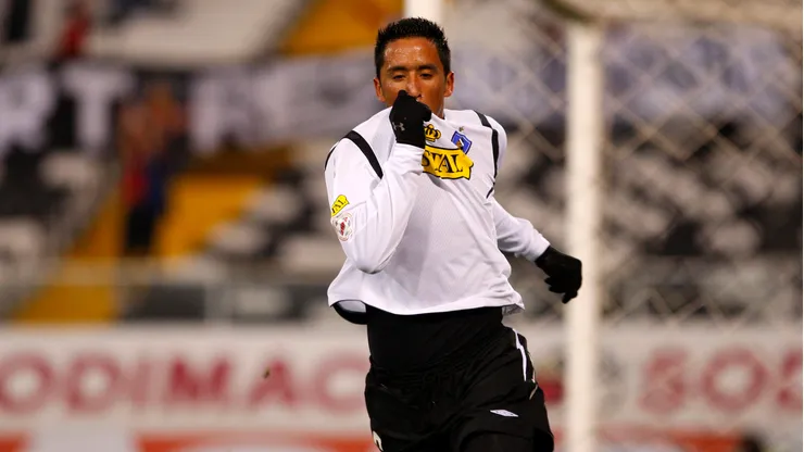 Lucas Barrios recuerda su llegada y goles en Colo Colo