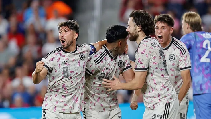 ¿A qué hora juega Chile vs México y qué canal transmite el partido amistoso?