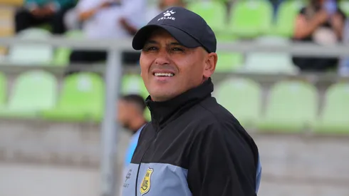 Chupete Suazo pelea el ascenso con San Luis de Quillota.