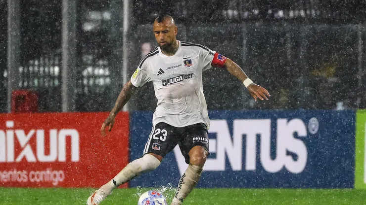 Arturo Vidal detalló por qué se suspendió el partido de Colo Colo vs Puerto Montt.