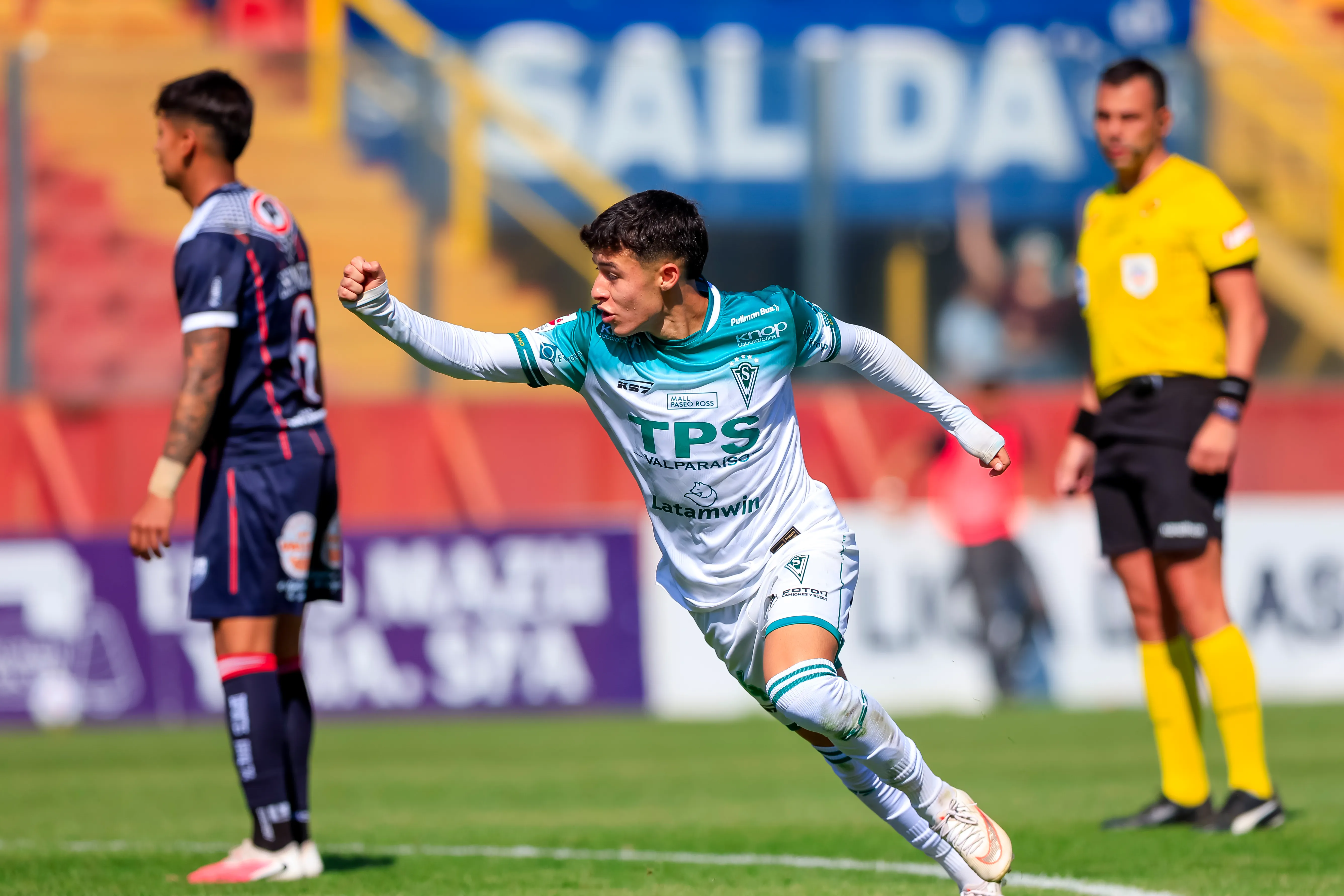 Cristóbal Ponce interesa en Colo Colo.  Imagen: Pepe Alvujar/Photosport
