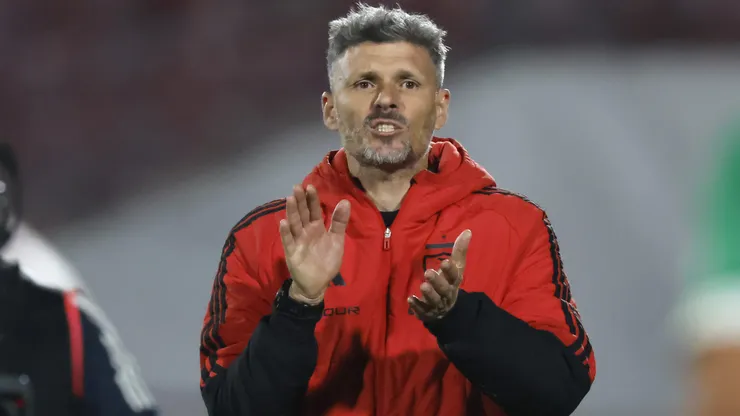 Fernando Ortiz critica la programación del fútbol chileno.