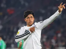 Gedeón Díaz firma contrato con Colo Colo