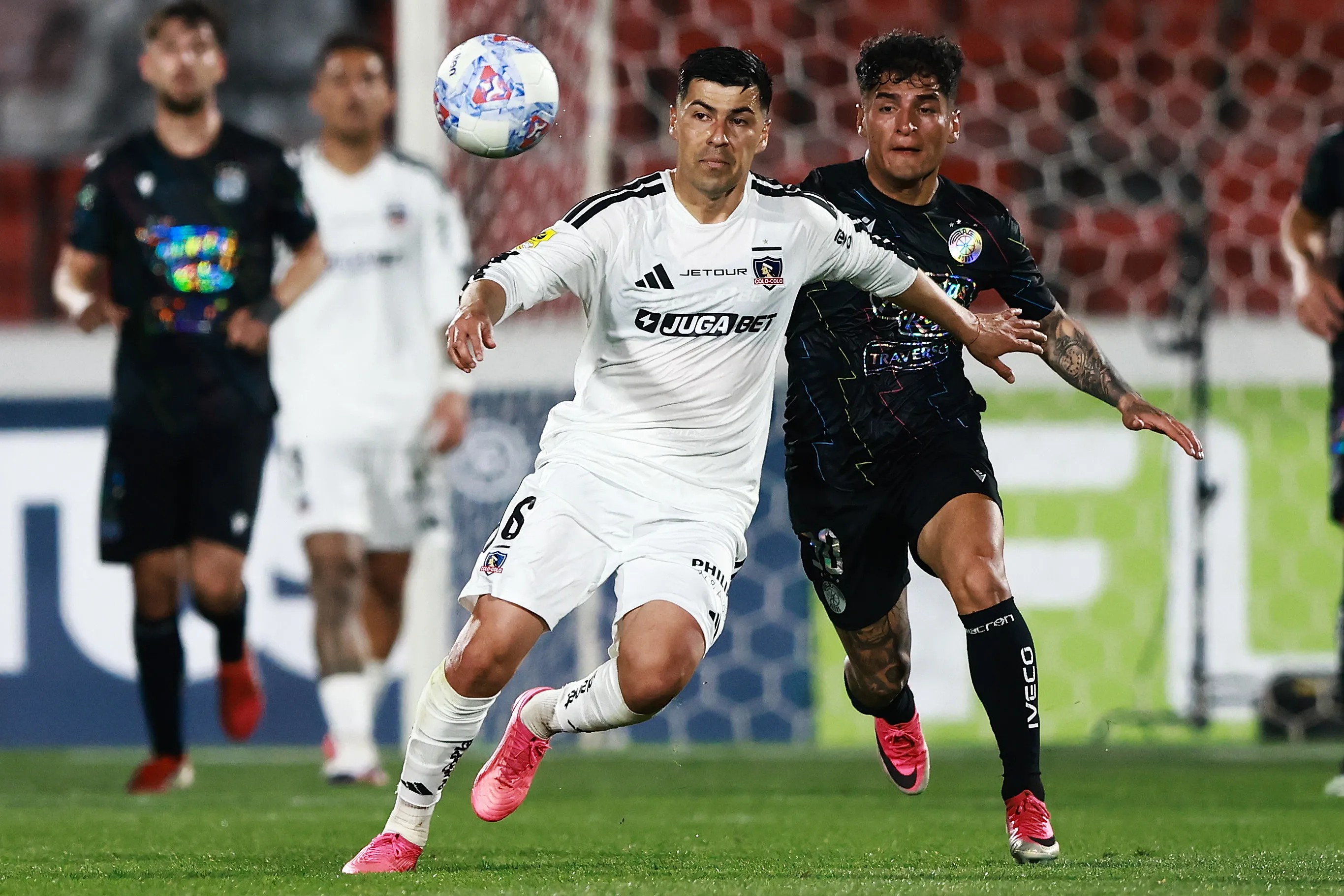 Tomás Alarcón y una nueva oportunidad en Colo Colo.Imagen: Felipe Zanca/Photosport