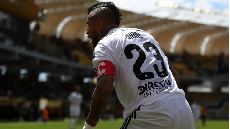 Golazo de Arturo Vidal ante Coquimbo.