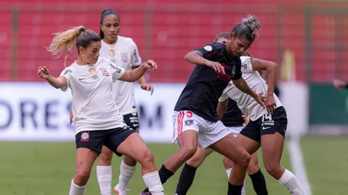 Colo Colo femenino cae ante Corinthians en su debut en Libertadores