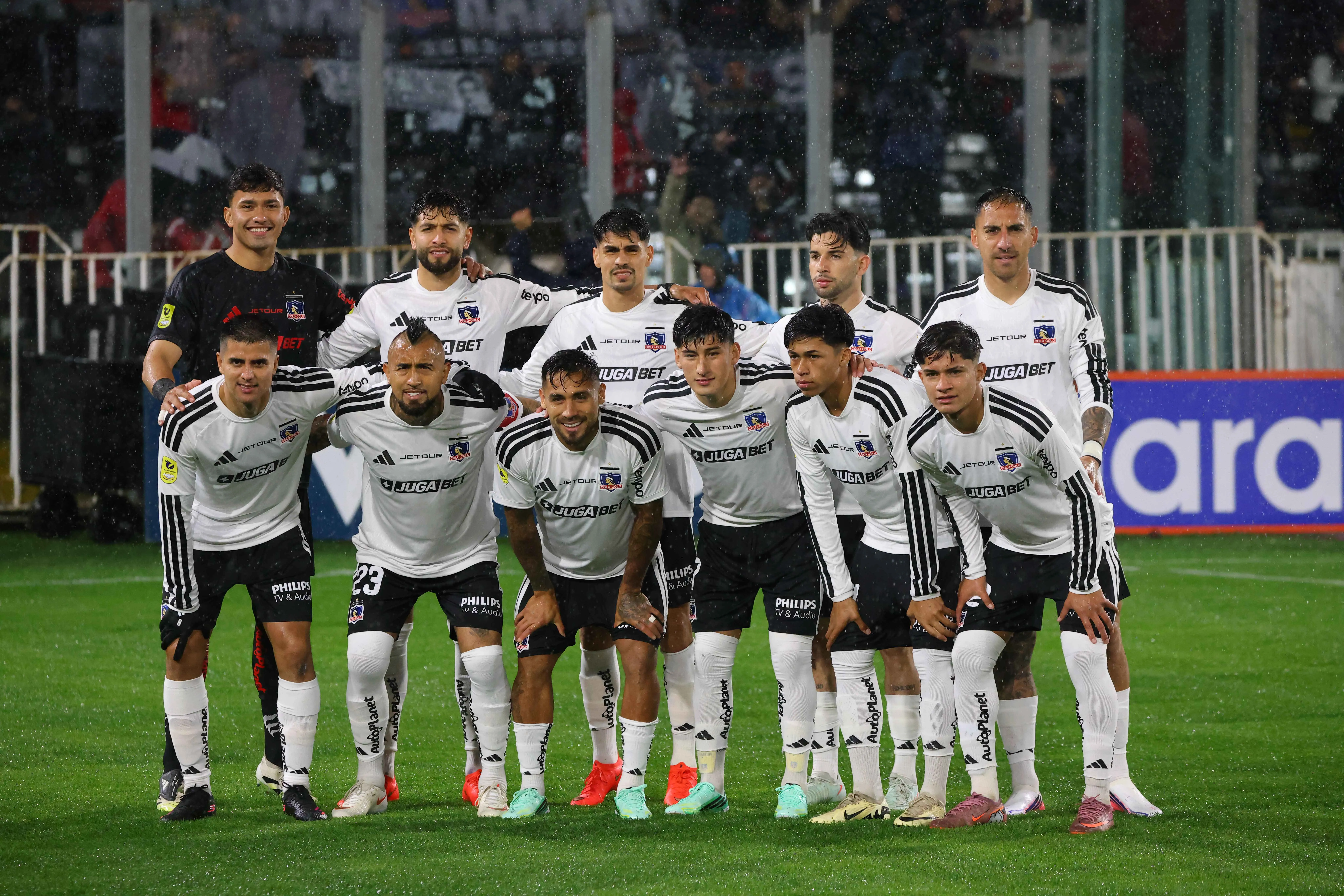 Colo Colo debe usar la misma oncena que en el primer tiempo ante Puerto Montt | Foto: Photosport