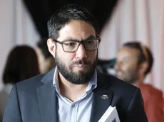 ¡Matías Camacho queda con arresto domiciliario nocturno!