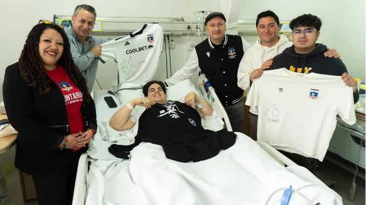 El CSD Colo Colo se hace presente para visitar a Felipe Escobar.