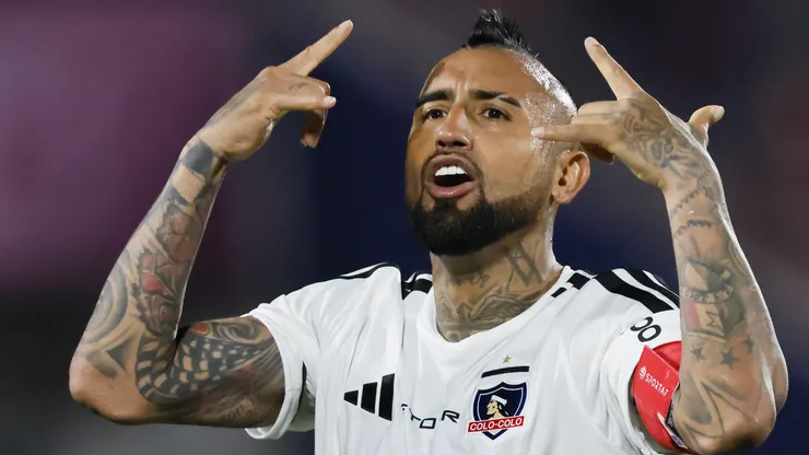 Arturo Vidal fue nominado al Copihue de Oro.
