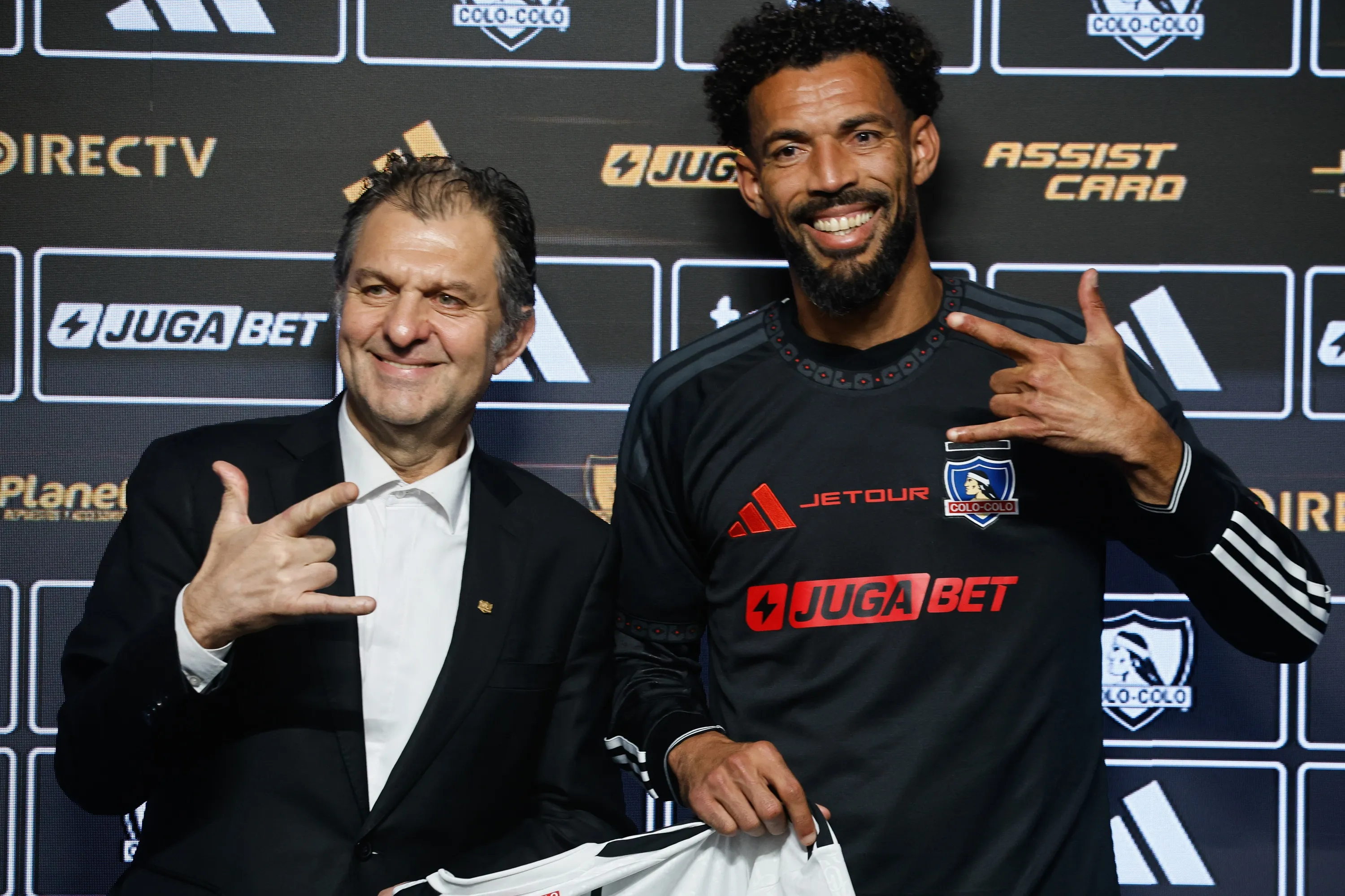 Aníbal Mosa acompañará a Vozinha a la gala del Balón de Oro en Londres | Foto: Photosport