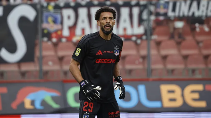 Aníbal Mosa se sincera y revela quién decidirá el futuro de Vozinha en Colo Colo.