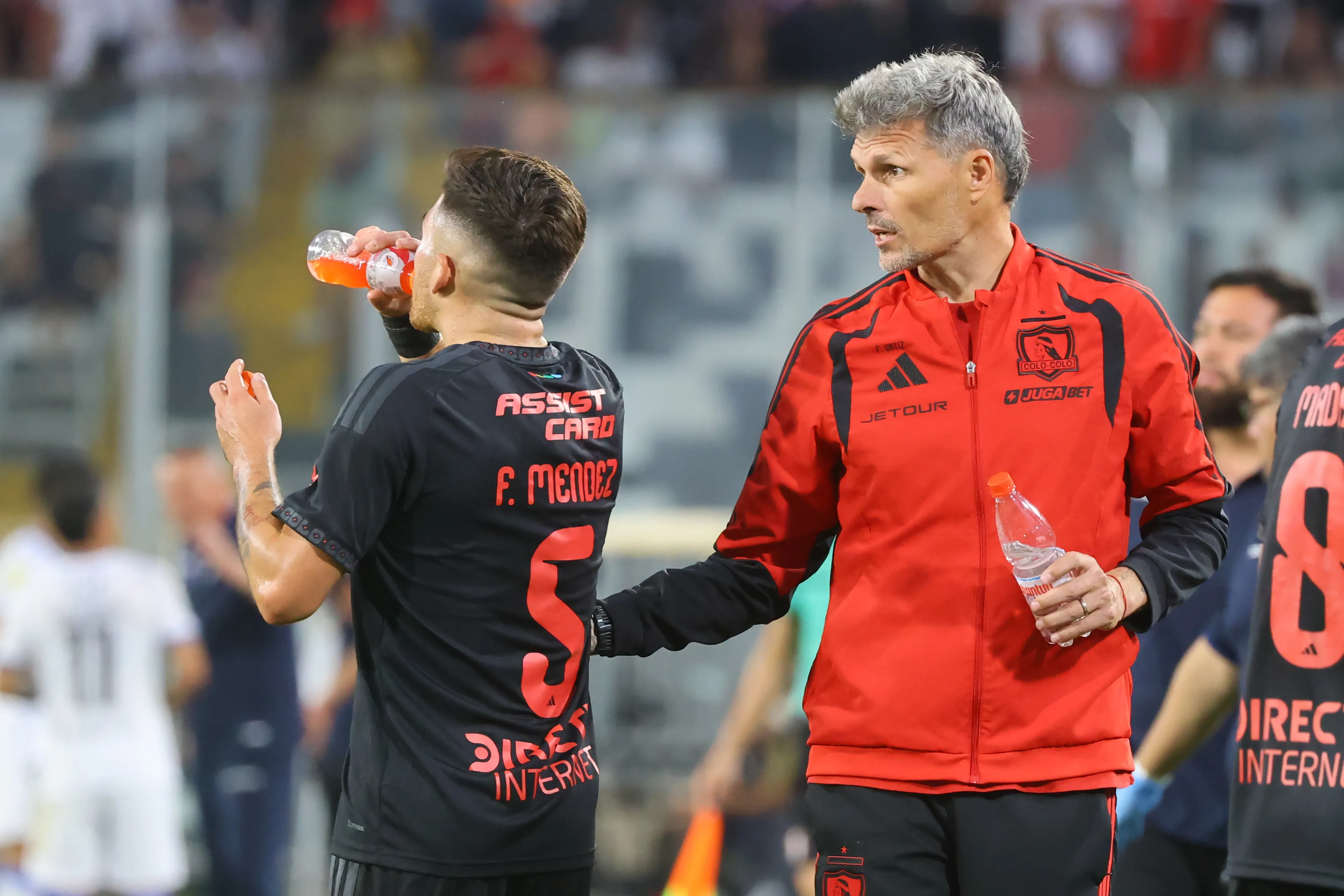 Víctor Felipe Méndez dice lo que muchos piensan del Colo Colo de Fernando Ortiz.