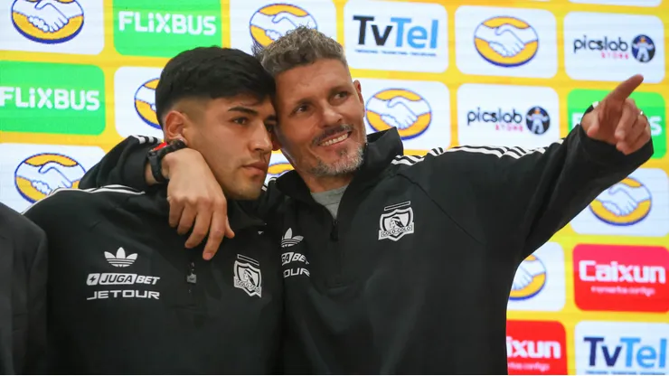 Fernando Ortiz salió al paso de la situación de Diego Ulloa en Colo Colo.