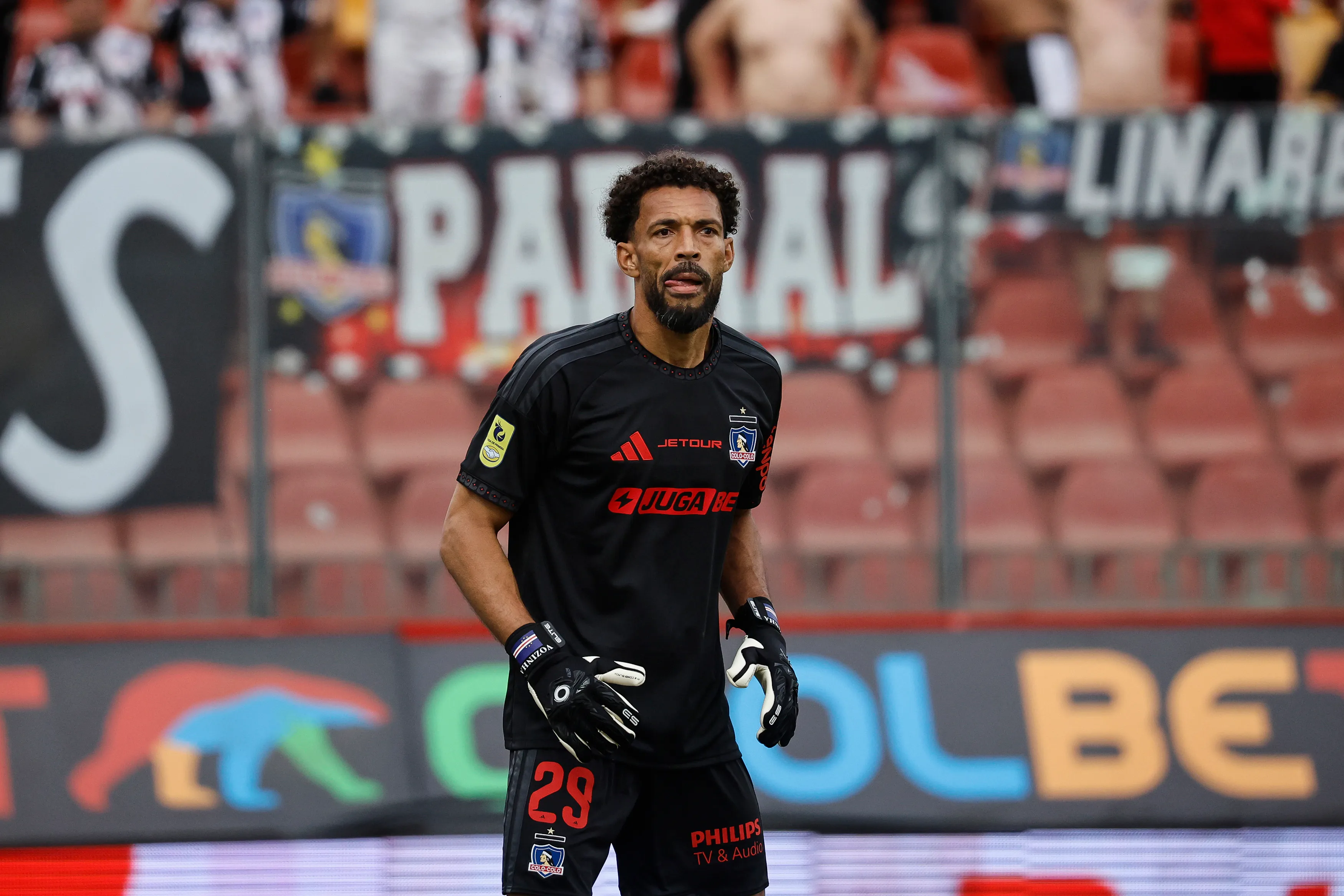 Vozinha nuevamente será el arquero titular de Colo Colo | Foto: Photosport