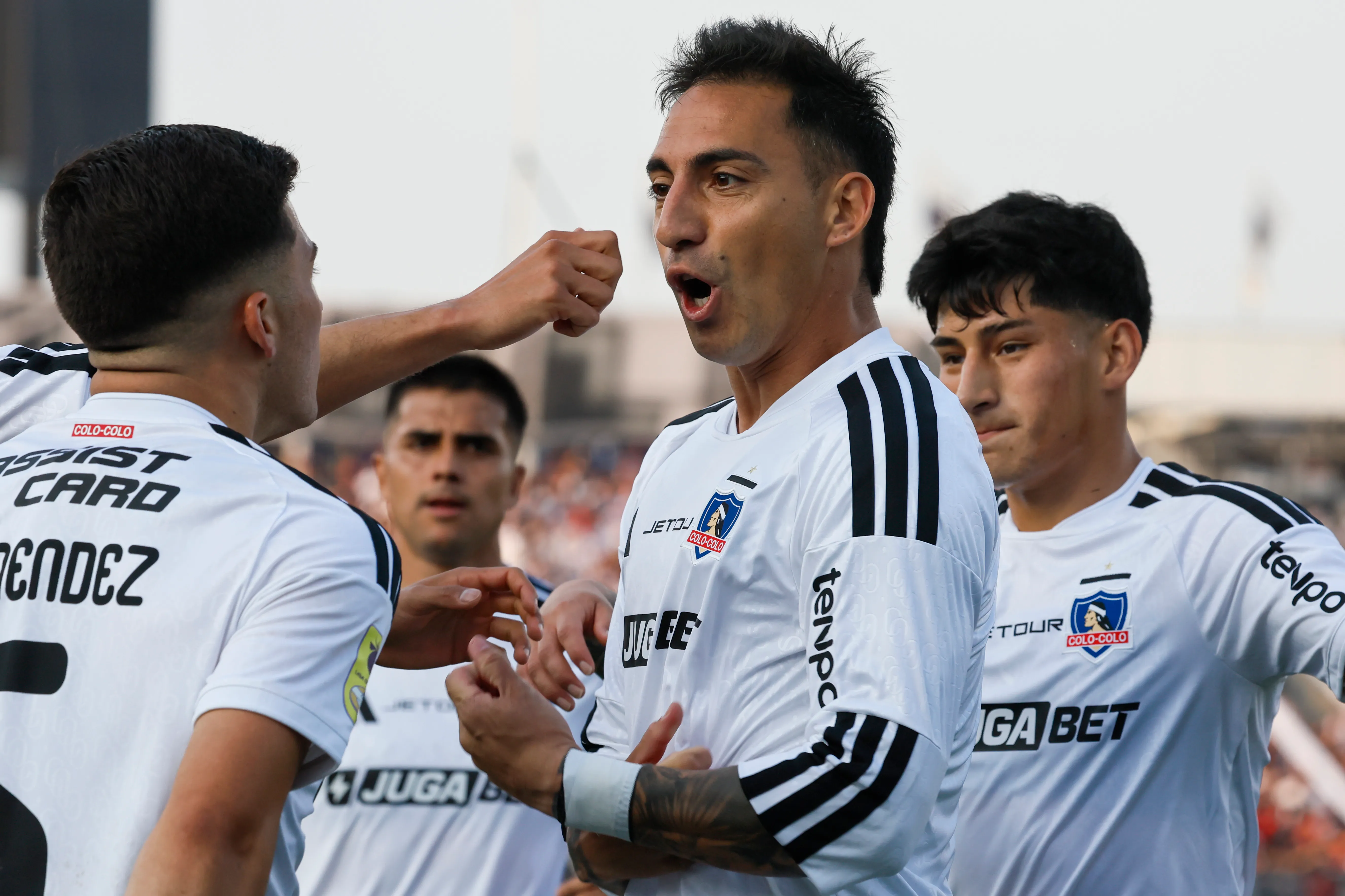 DT de U. de Conce se saca el sombrero ante Colo Colo tras la goleada.