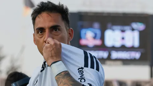 Javier Correa iguala un histórico registro en Colo Colo