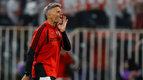 Fernando Ortiz llama a la calma a los hinchas de Colo Colo por el posible título